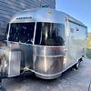 RV for Sale: 2007 INTERNATIONAL 19