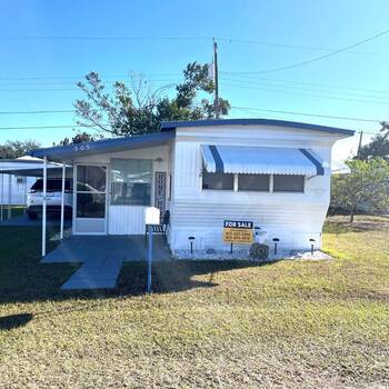Photo of NEW ON THE MARKET 2/1 REMODELED MOBILE HOME IN BRANDON, FL