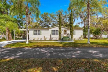 Thumbnail of mobile home