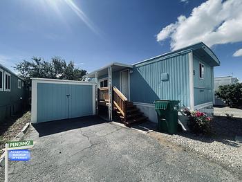 Thumbnail of mobile home