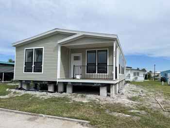 Thumbnail of mobile home