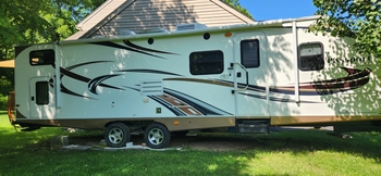 Thumbnail of RV