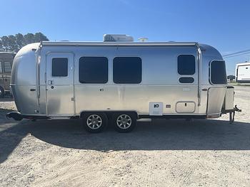 Thumbnail of RV
