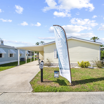 Thumbnail of mobile home