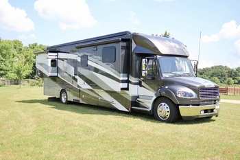 Thumbnail of RV