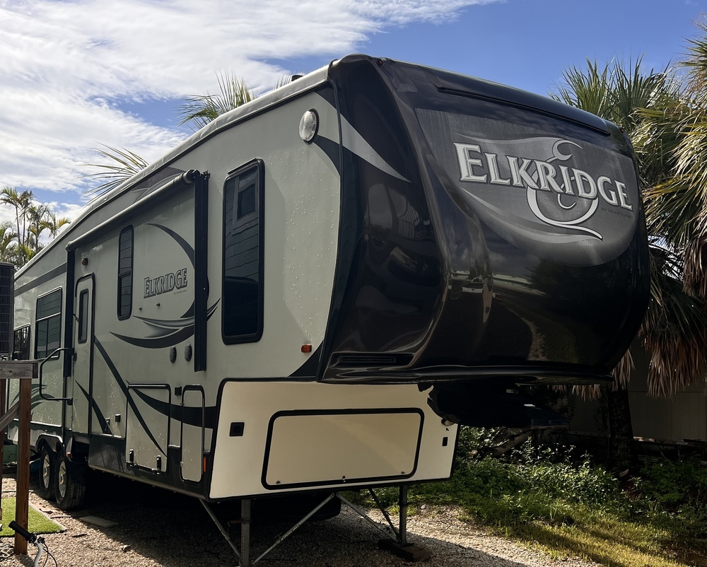 Photo of Rv