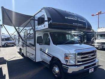 Thumbnail of RV