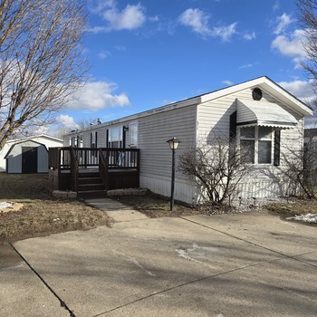 Thumbnail of mobile home