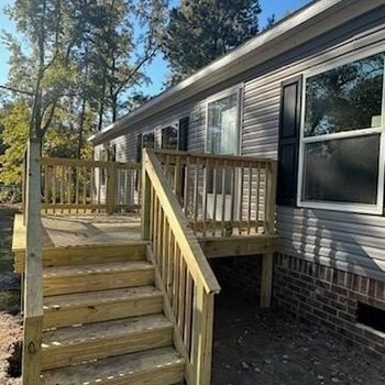 Thumbnail of mobile home