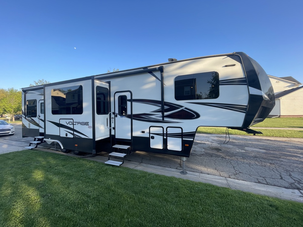 Photo of Rv