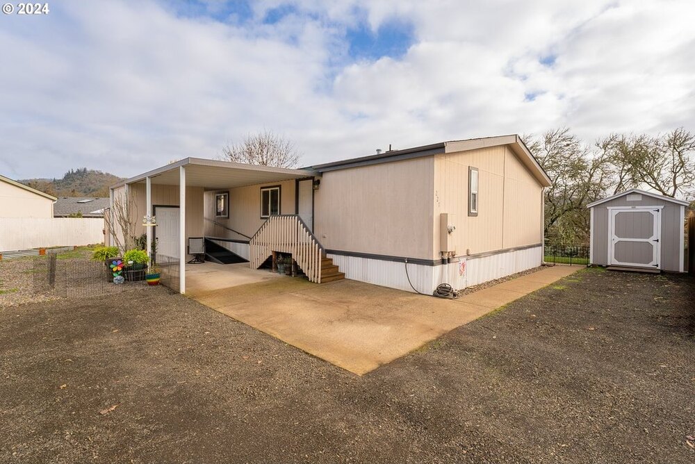 Photo of Mobile Home