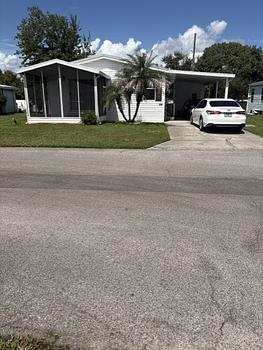 Thumbnail of mobile home