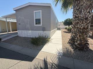 Thumbnail of mobile home