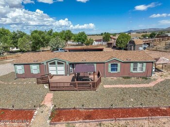 Thumbnail of mobile home