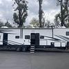 RV for Sale: 2021 VENGEANCE ROGUE ARMORED 4007-G2