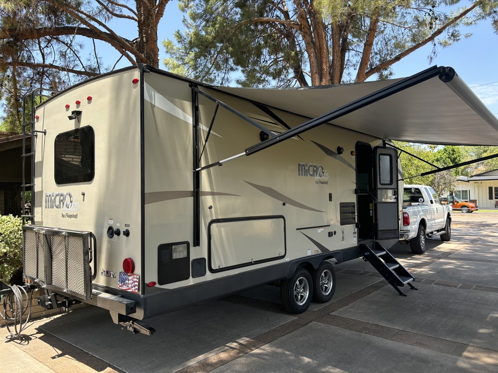 Photo of Rv