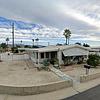 Mobile Home for Sale: 2 Bed 2 Bath 1978 Mobile Home