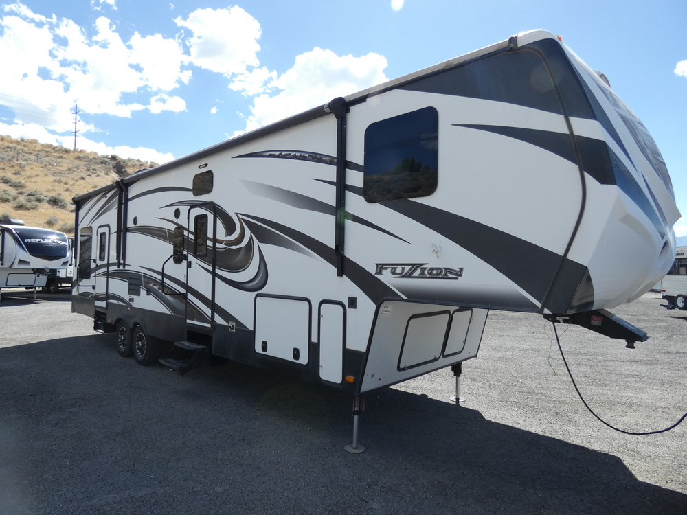 Photo of Rv