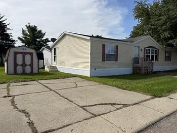 Thumbnail of mobile home