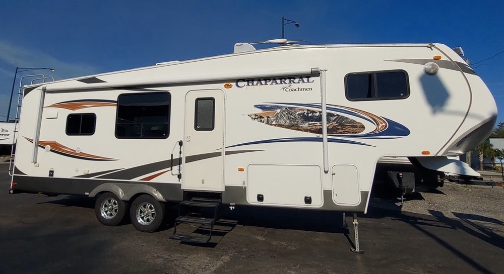 Photo of Rv