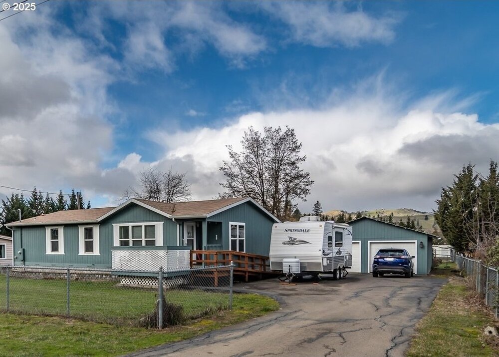 Photo of Mobile Home