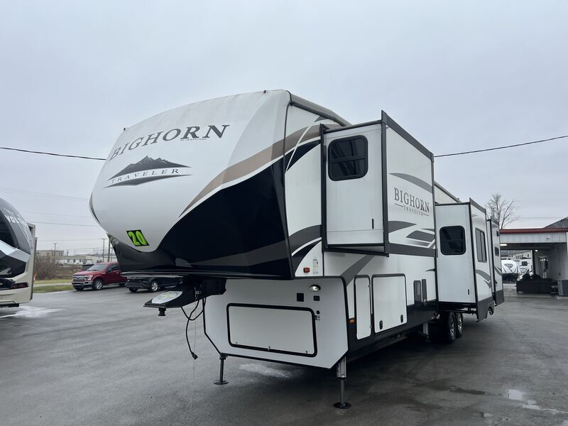 Photo of Rv