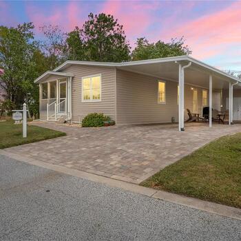 Thumbnail of mobile home