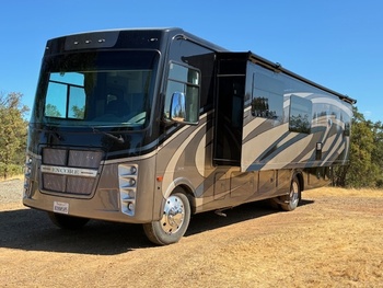 Thumbnail of RV