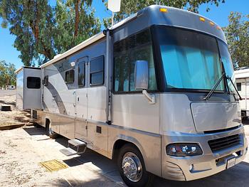 Thumbnail of RV
