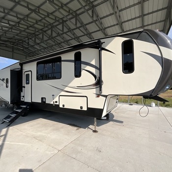 Thumbnail of RV