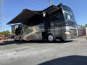 Thumbnail of RV