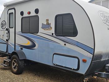 Thumbnail of RV