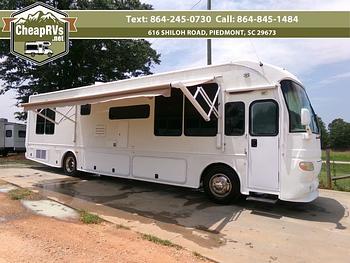 Thumbnail of RV