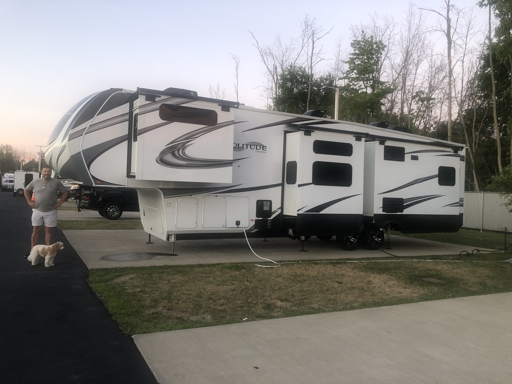 Photo of Rv