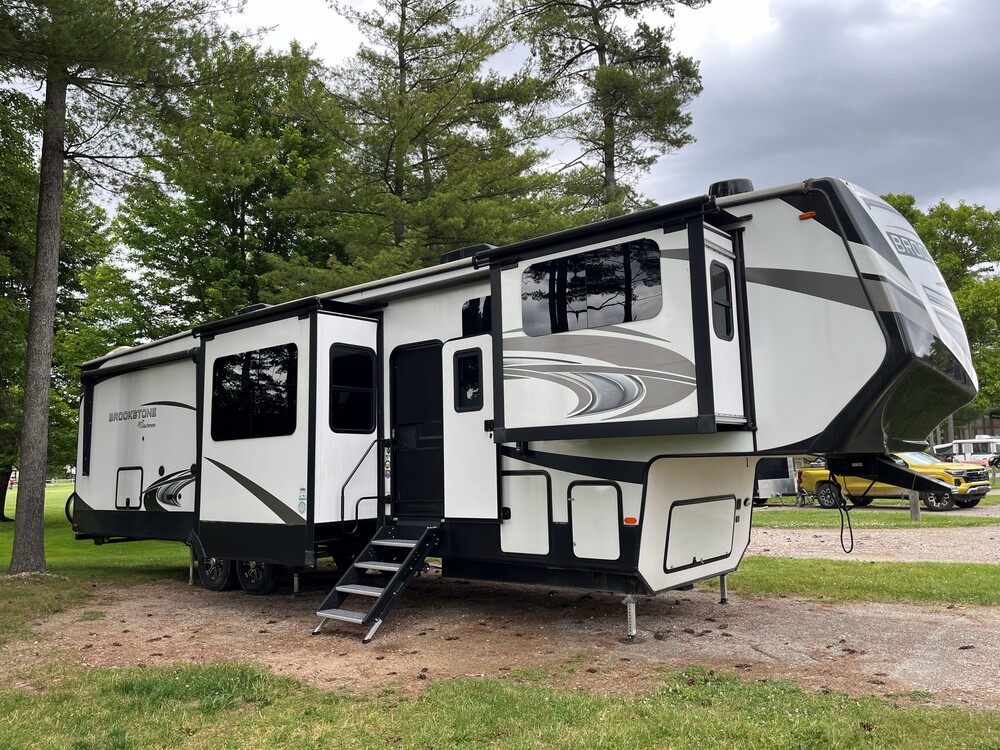 Photo of Rv