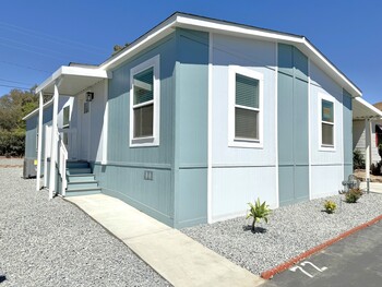 Thumbnail of mobile home