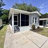 Mobile Home for Sale: 1 Bed 1 Bath 2015 Chariot
