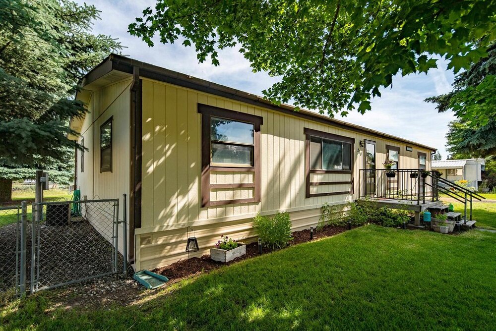 Photo of Mobile Home