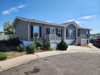 Thumbnail of mobile home