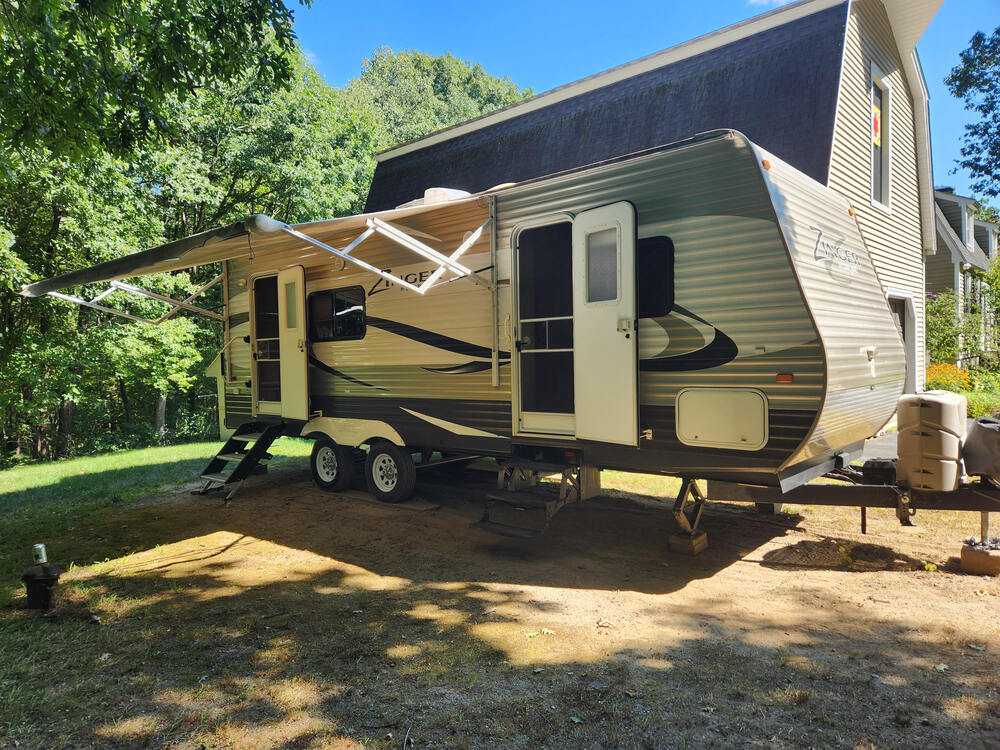 Photo of Rv