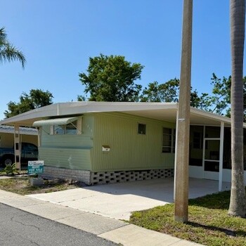 Thumbnail of mobile home