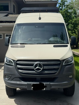 Thumbnail of RV