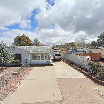 Thumbnail of mobile home