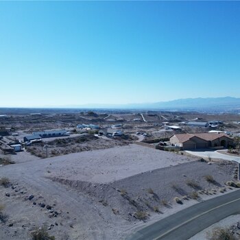 Thumbnail of mobile home lot