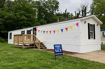 Photo of For Sale: 3-bedroom, 2-bathroom |  Centralia 44