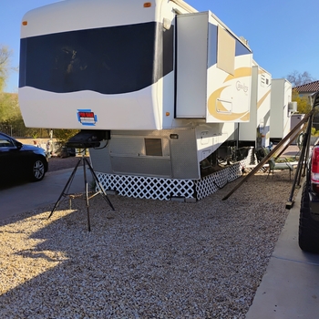 Thumbnail of RV