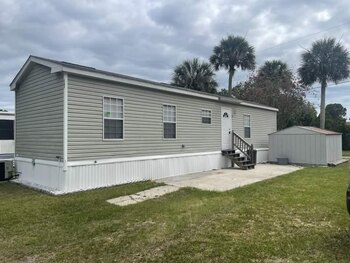 Thumbnail of mobile home