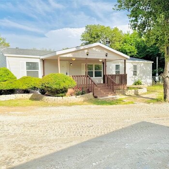 Thumbnail of mobile home