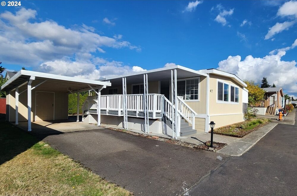 Photo of Mobile Home