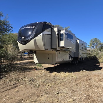 Thumbnail of RV
